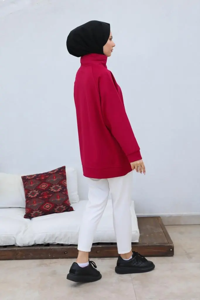Claret Red Raglan Sleeve Raised Hijab Sweatshirt-detail