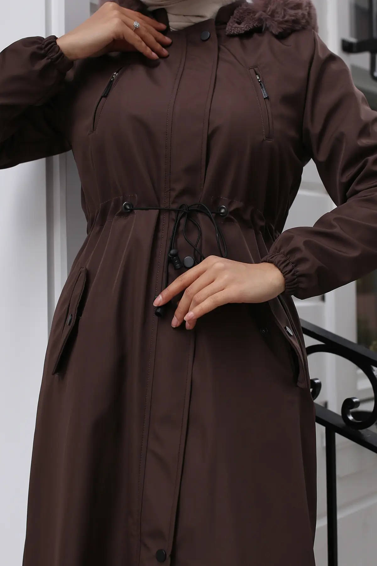 Long Bondite Coat With Plush Inside And Fur Collar-detail