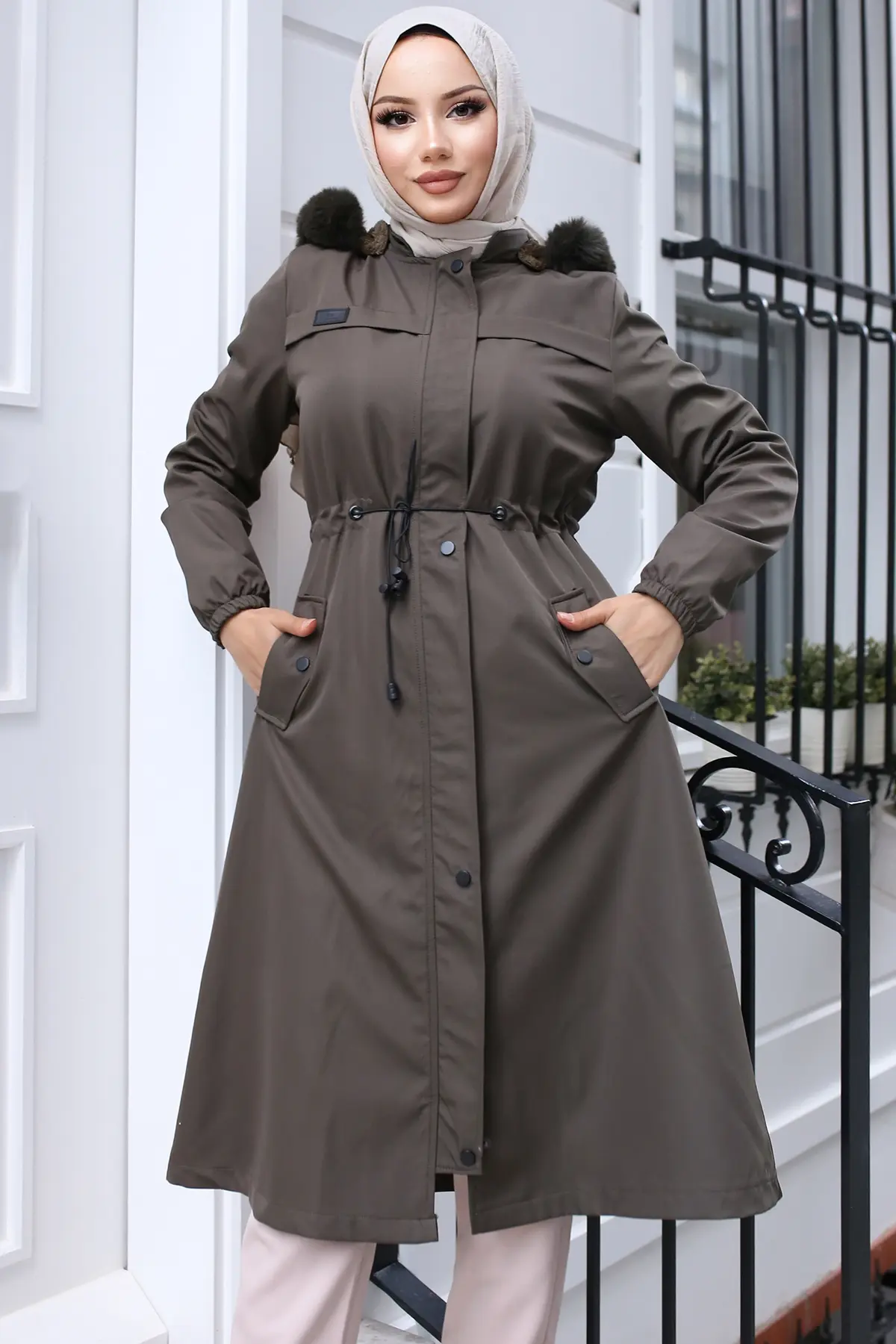 Bondite Coat With Plush Inside And Fur Collar-detail