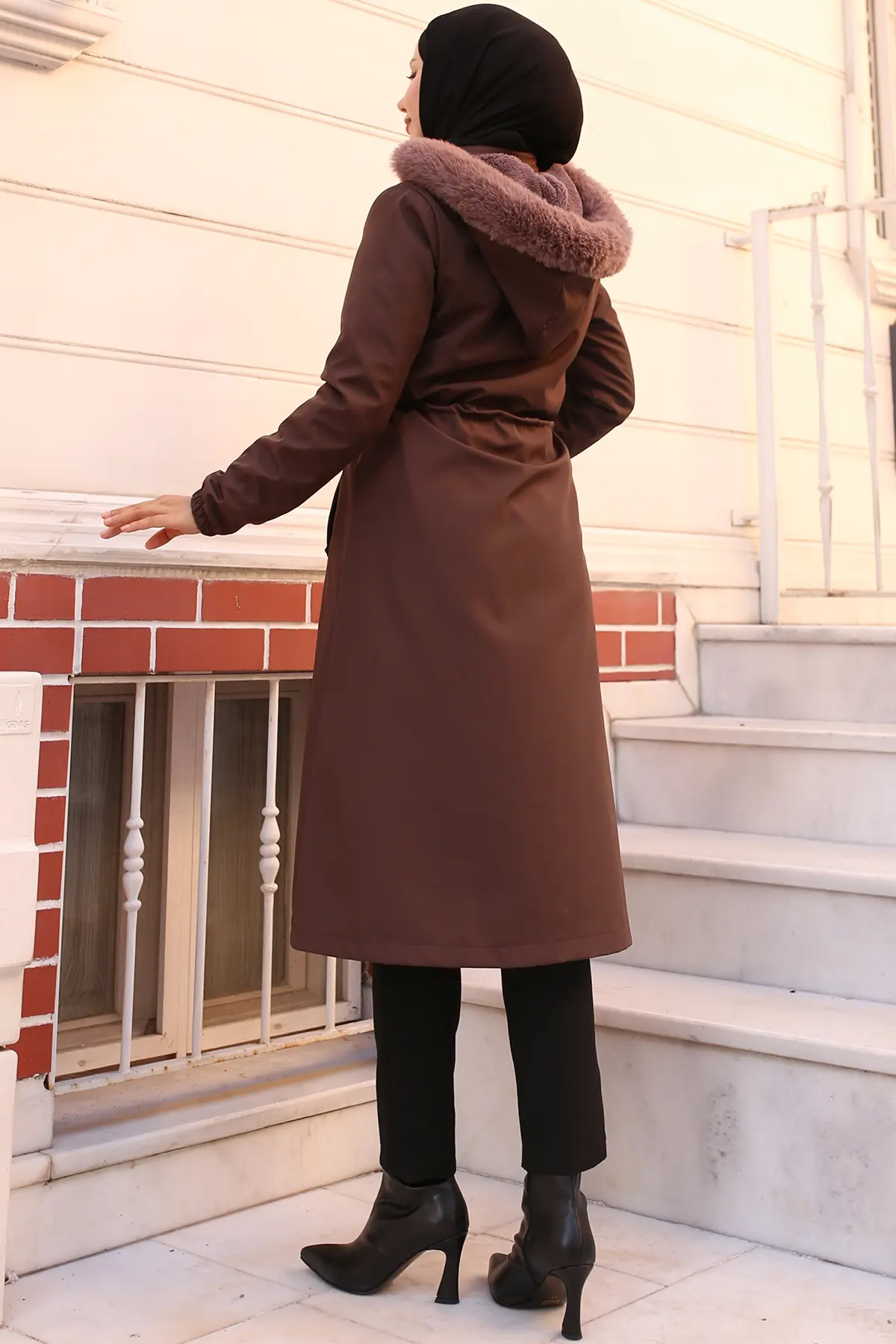 Bondite Coat With Plush Inside And Fur Collar-detail