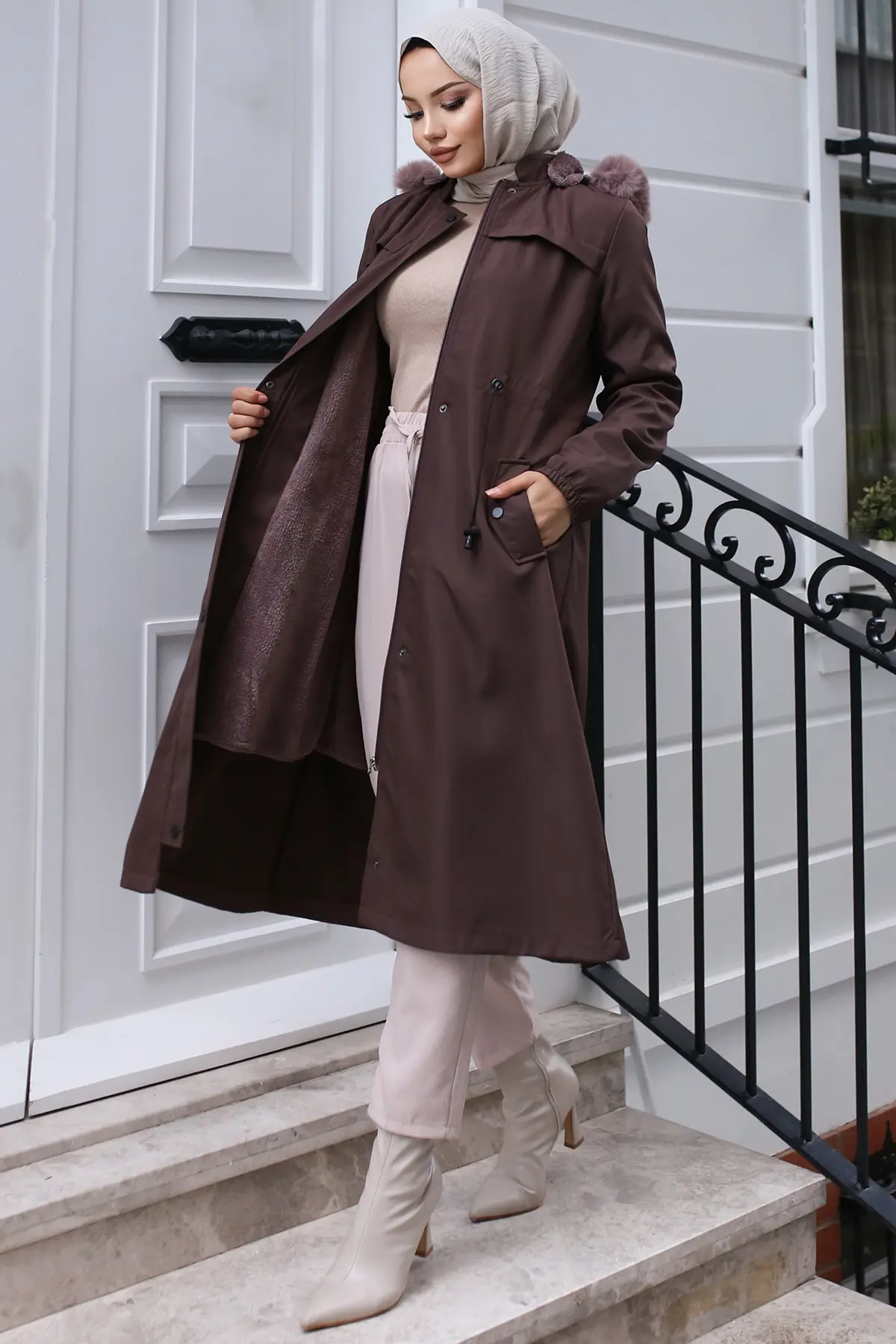 Bondite Coat With Plush Inside And Fur Collar-detail