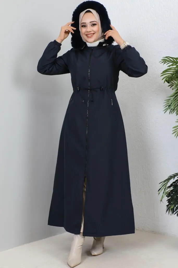 1055 Yakası Kürk Detaylı Kapüşonlu Uzun Bondit Kaban Lacivert-detail