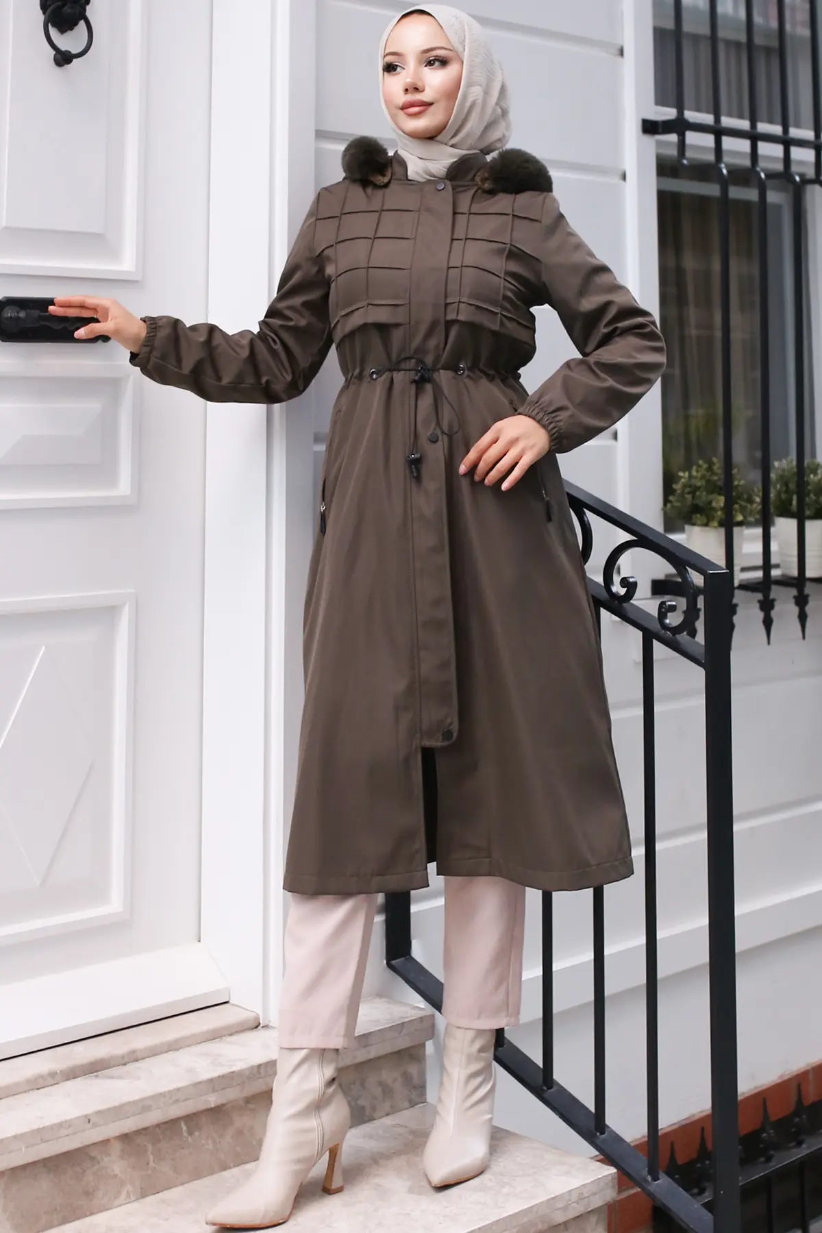 Bondite Coat With Plush Inside And Fur Collar-detail