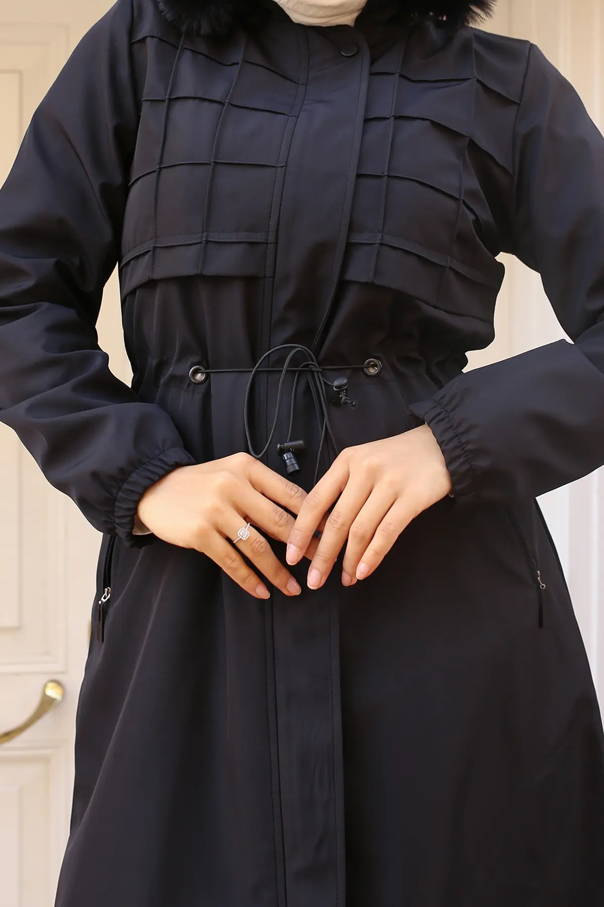 Bondite Coat With Plush Inside And Fur Collar-detail