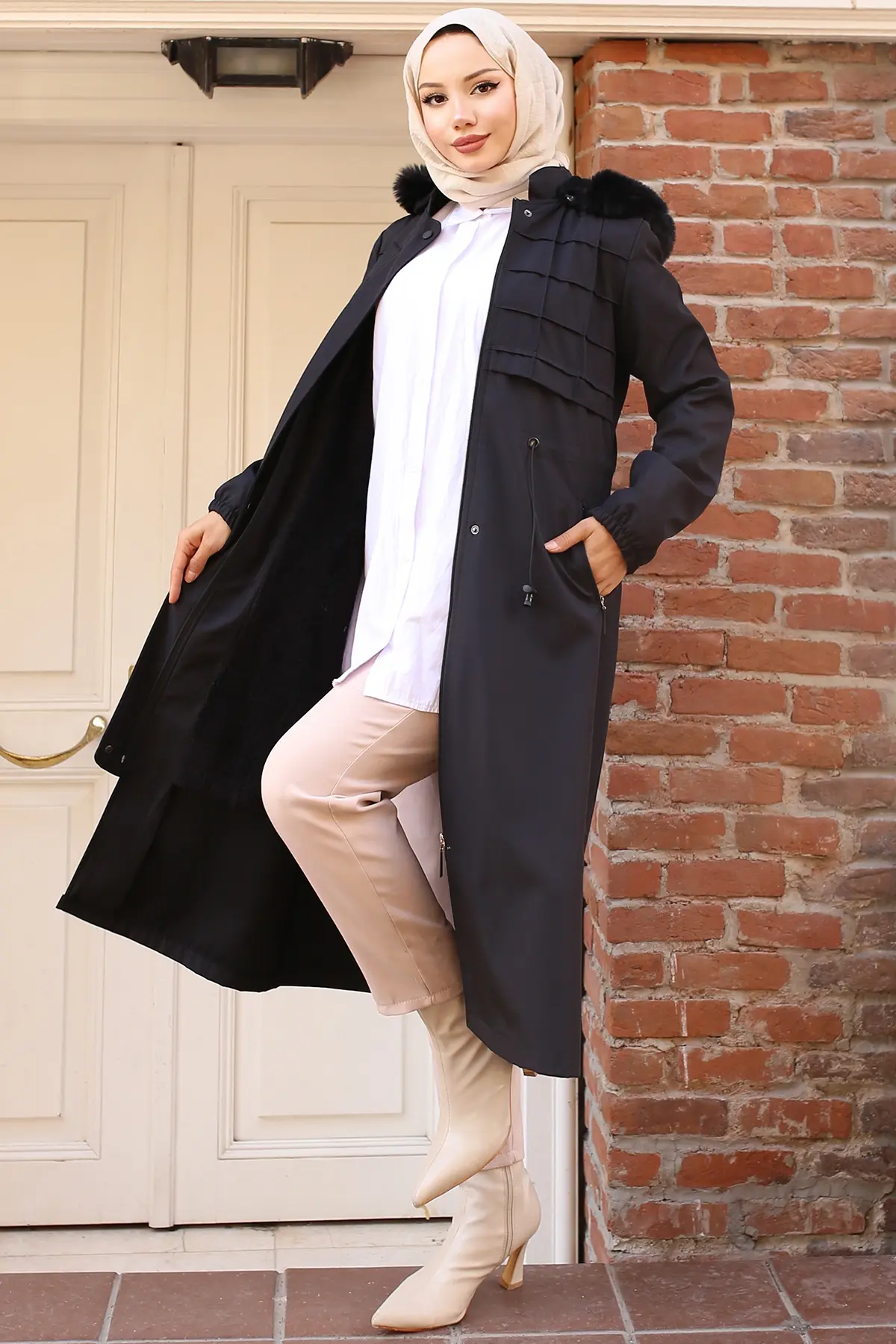 Bondite Coat With Plush Inside And Fur Collar-detail