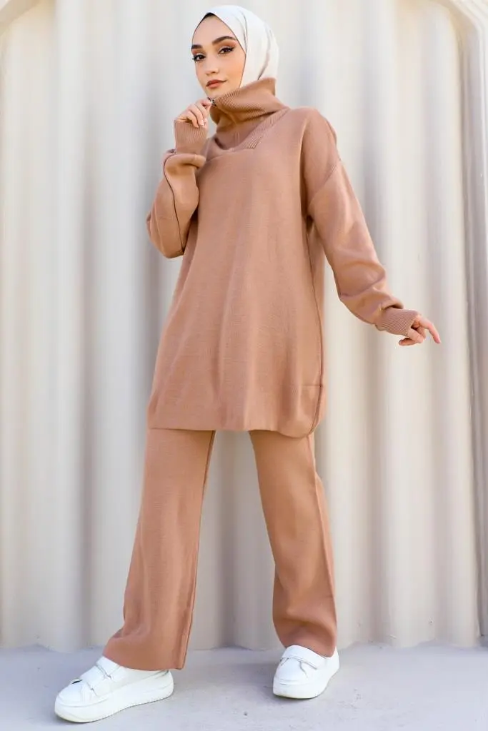 11017-10 Yaka Fermuar Detaylı Triko Takım Vizon-detail