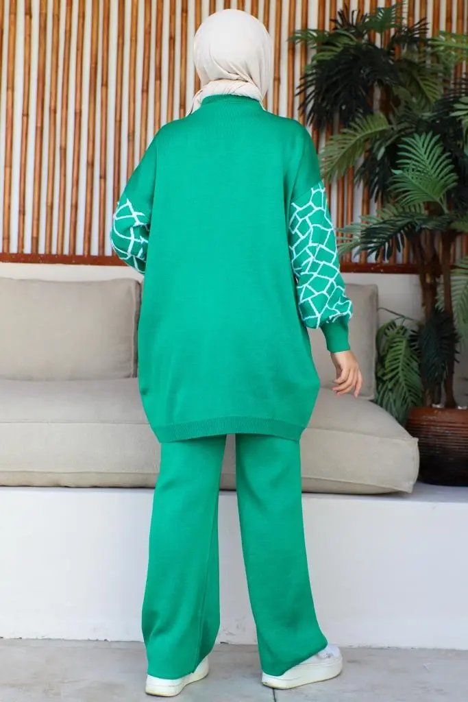 New Double Suit-detail