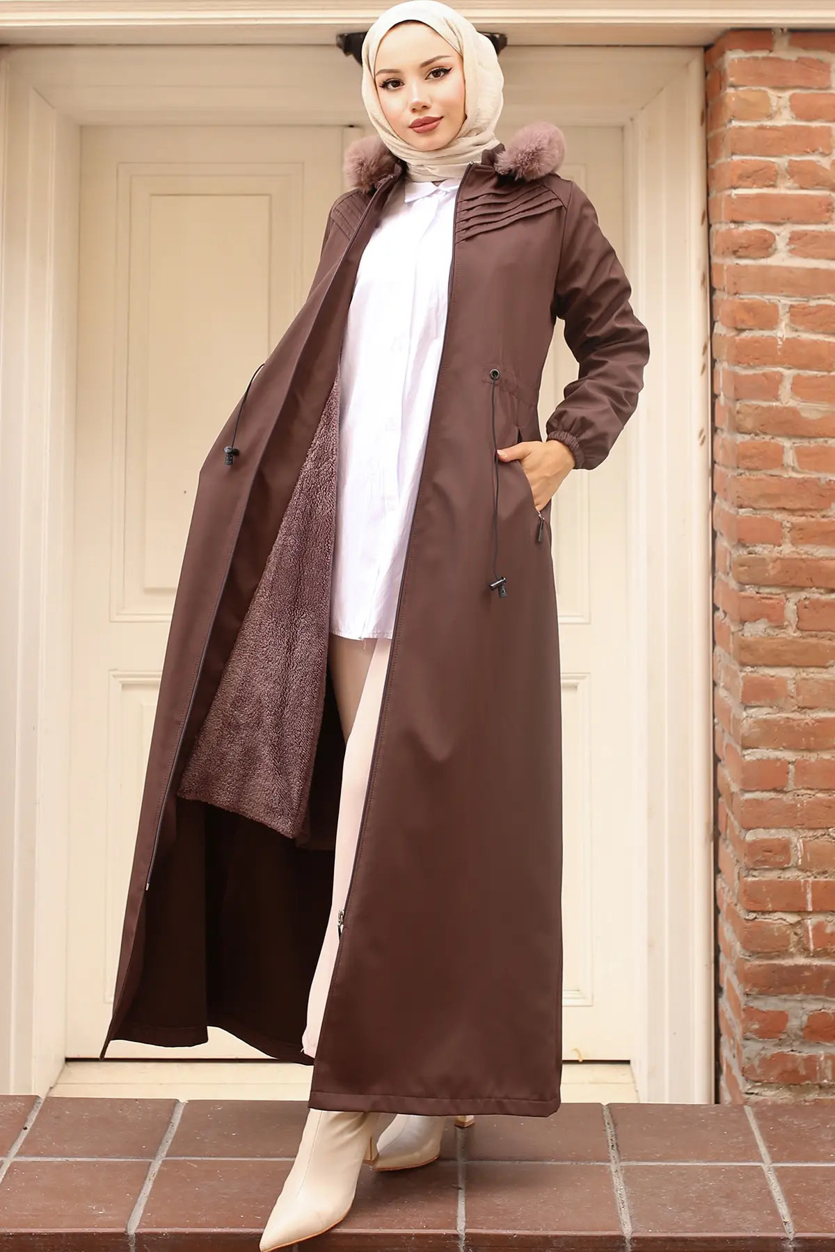 Ribbed Bondite Coat-detail