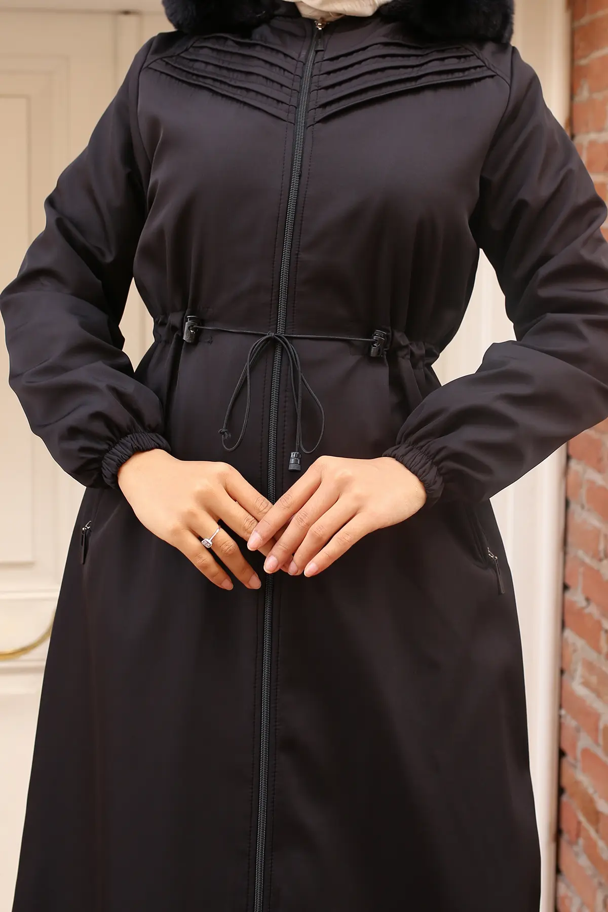 Ribbed Bondite Coat-detail