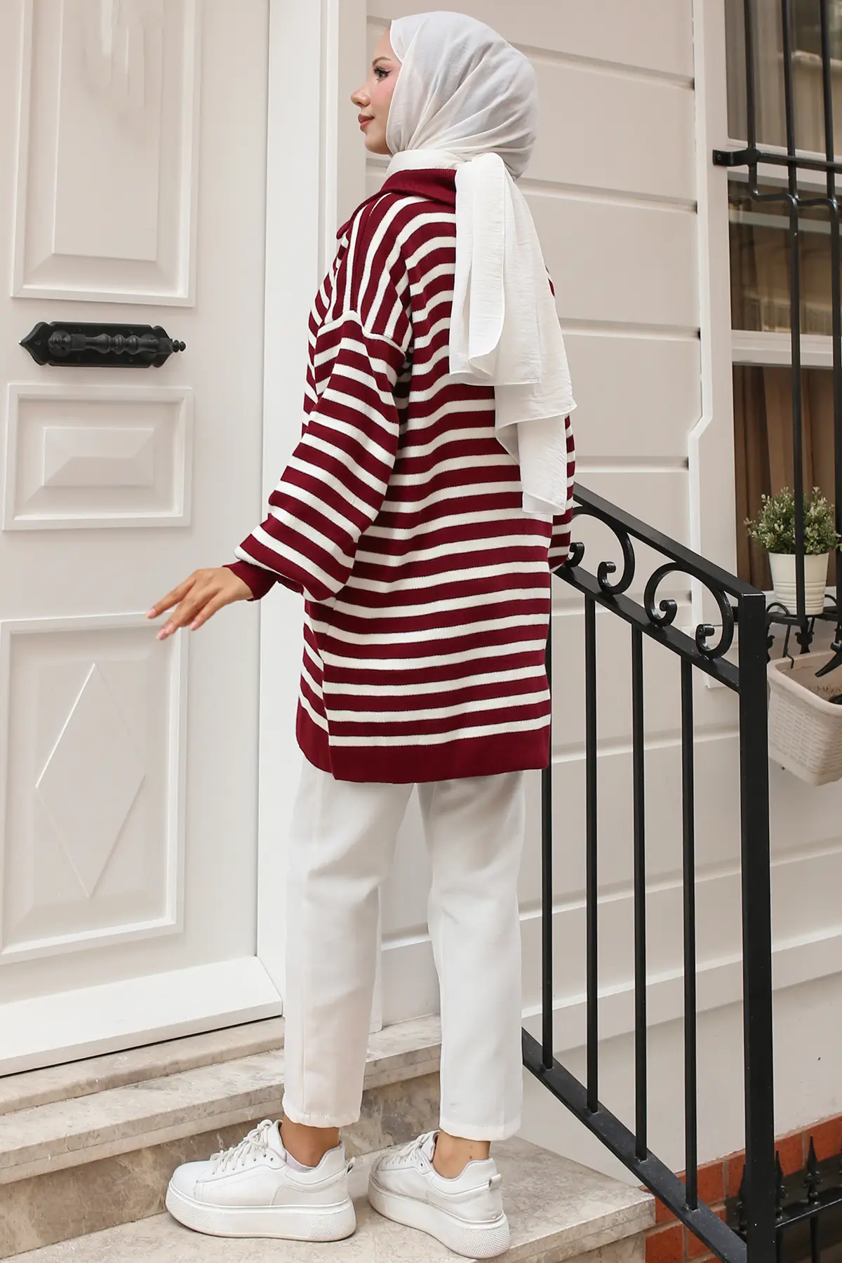 11020-03 Yakası Fermuarlı Çizgili Triko Tunik Bordo-detail