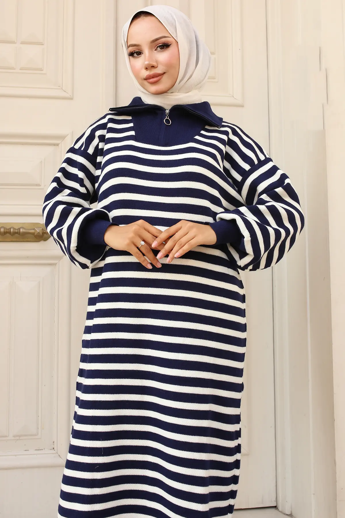 Striped Sweater Dress With Zipper Collar-detail