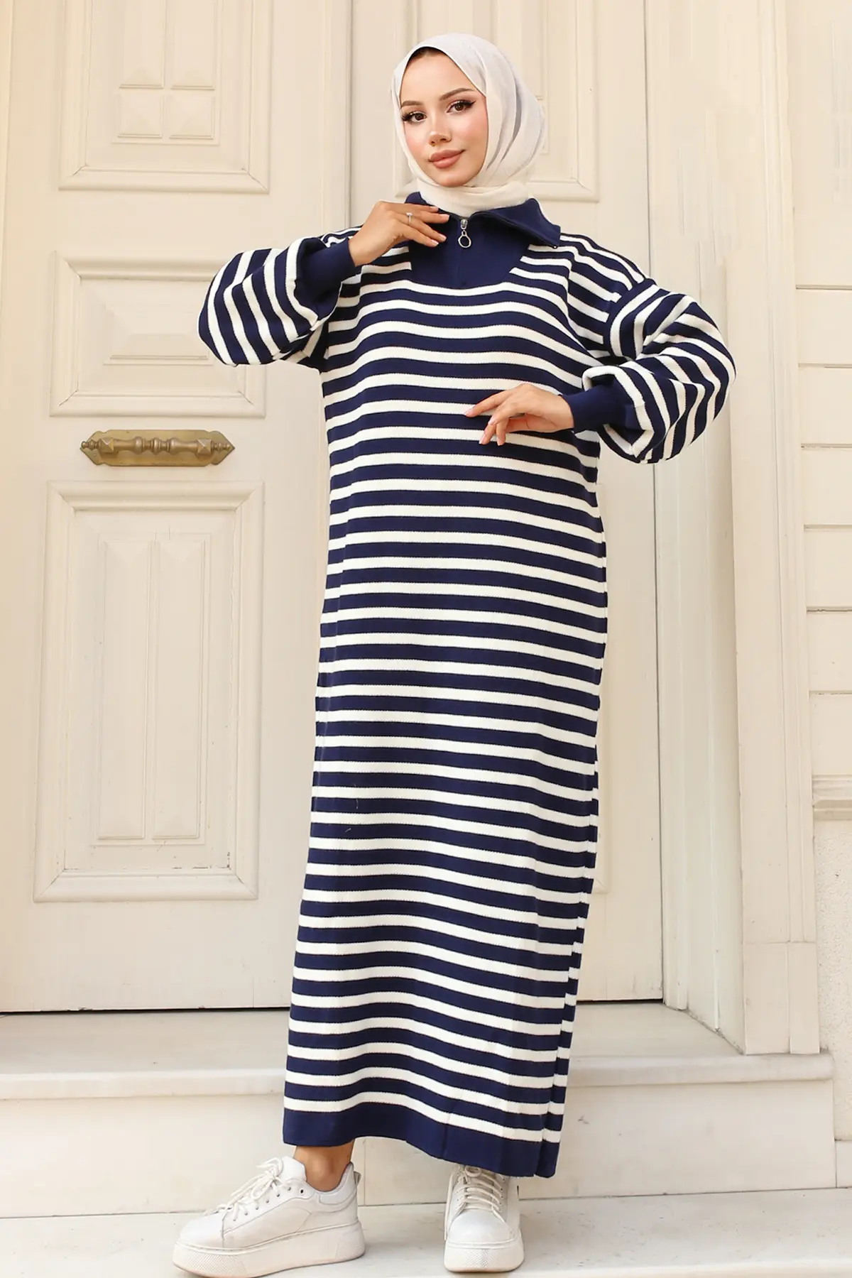 Striped Sweater Dress With Zipper Collar-detail