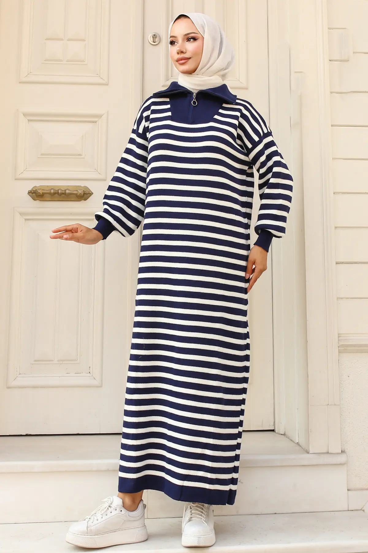 Striped Sweater Dress With Zipper Collar-detail