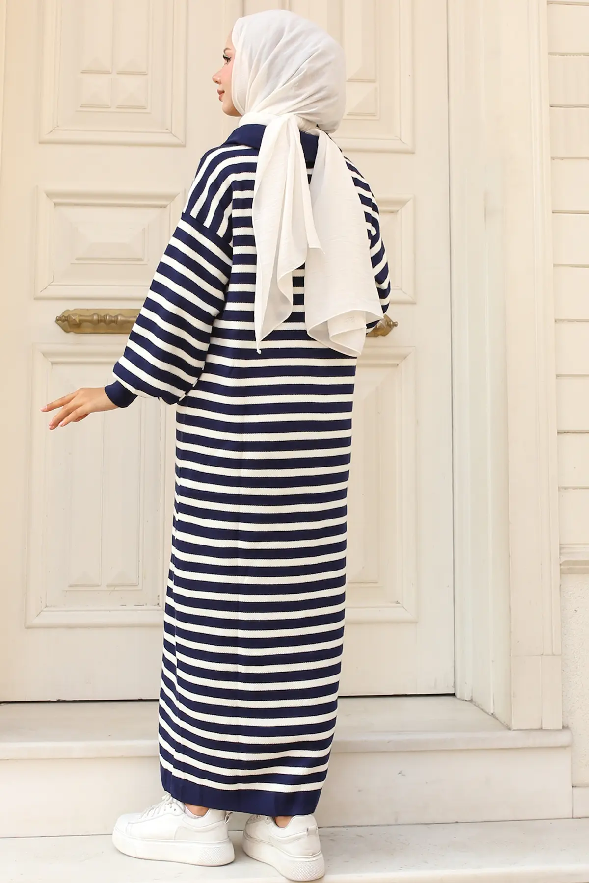 Striped Sweater Dress With Zipper Collar-detail