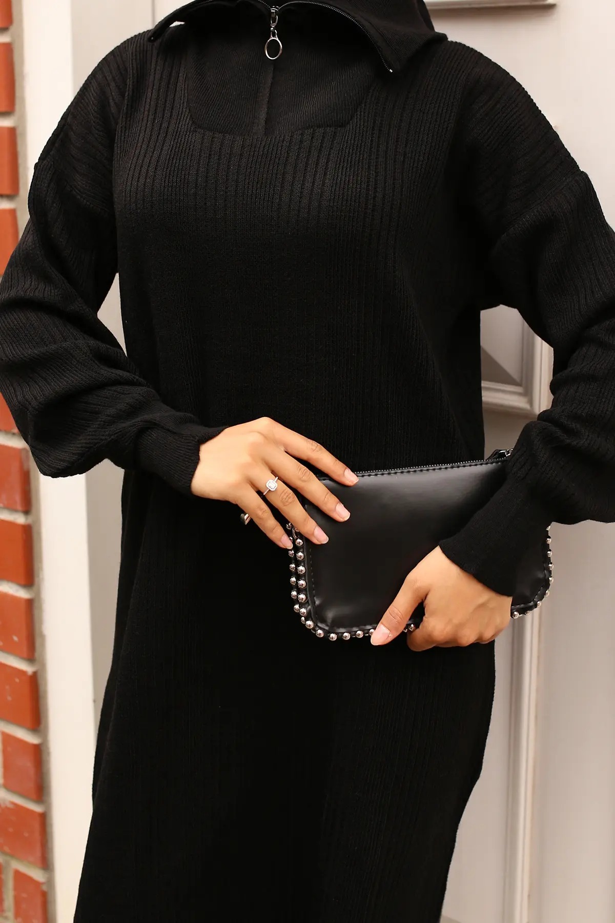 11028-09 Yakası Fermuarlı Fitilli Triko Elbise Siyah-detail