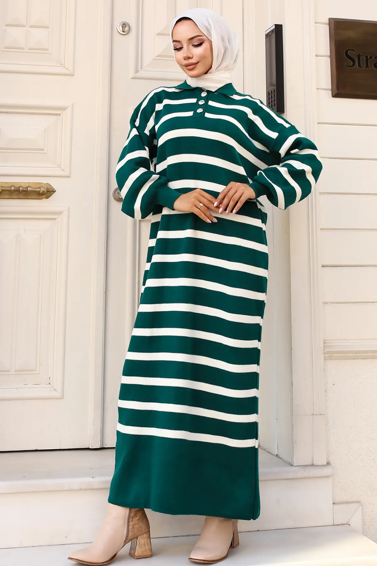 11031-08 Yakası Düğme Detaylı Çizgili Triko Elbise Zümrüt Yeşili-detail