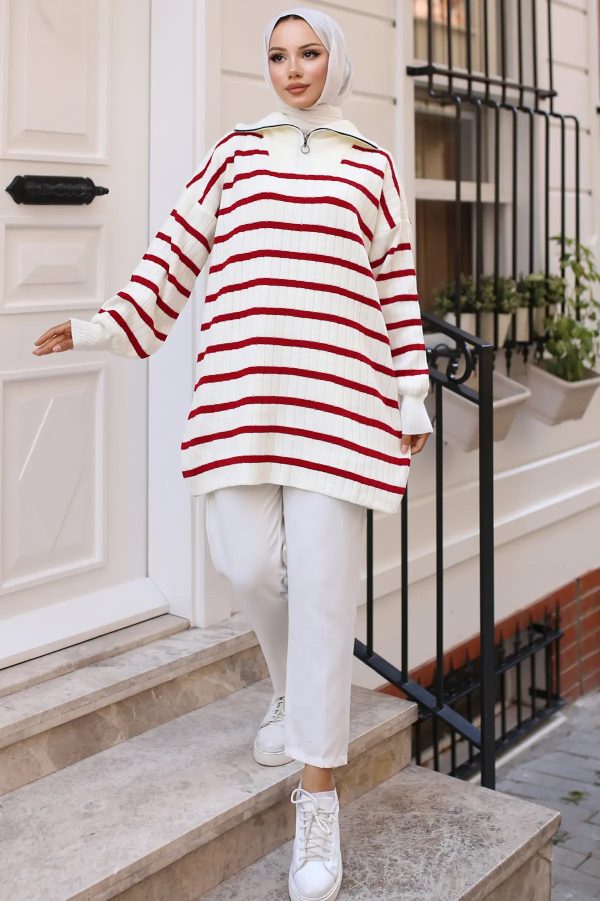 11041-32 Yakası Fermuarlı Fitilli Çizgili Triko Tunik Kırmızı-detail