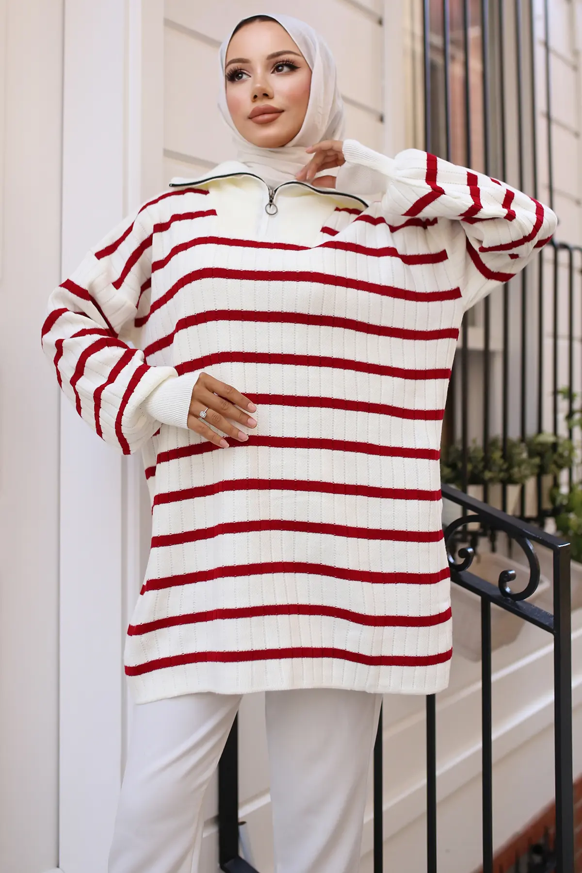 11041-32 Yakası Fermuarlı Fitilli Çizgili Triko Tunik Kırmızı-detail