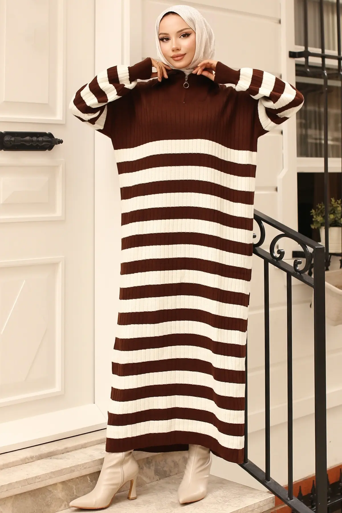 Ribbed Striped Knitwear Dress-detail