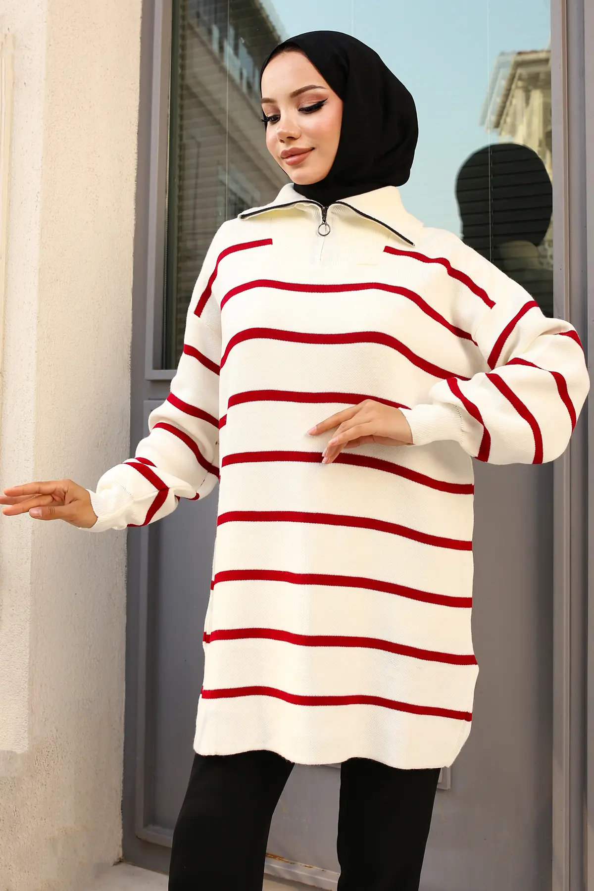 Striped Sweater Tunic With Zipper Collar-detail