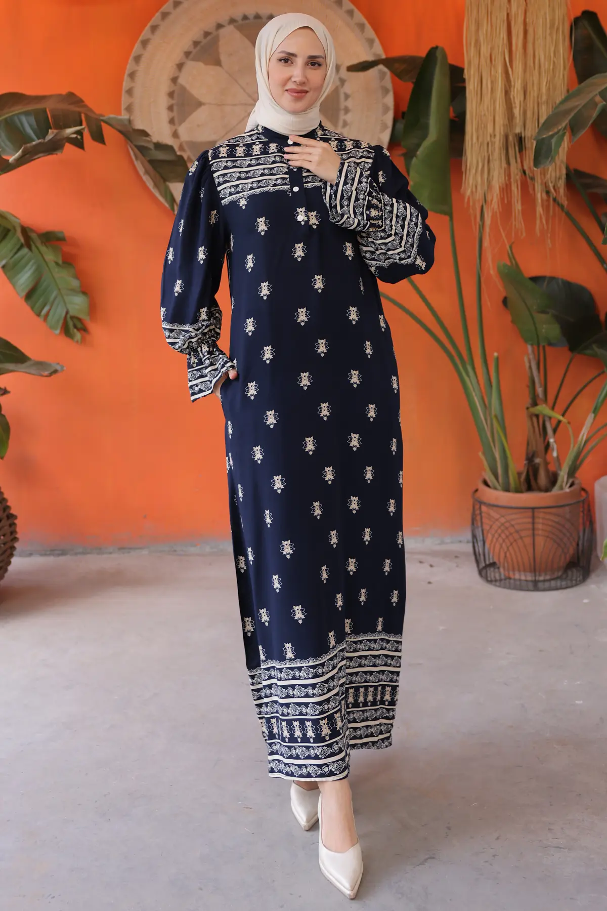 12001 Kolu Büzmeli Elbise Lacivert-detail