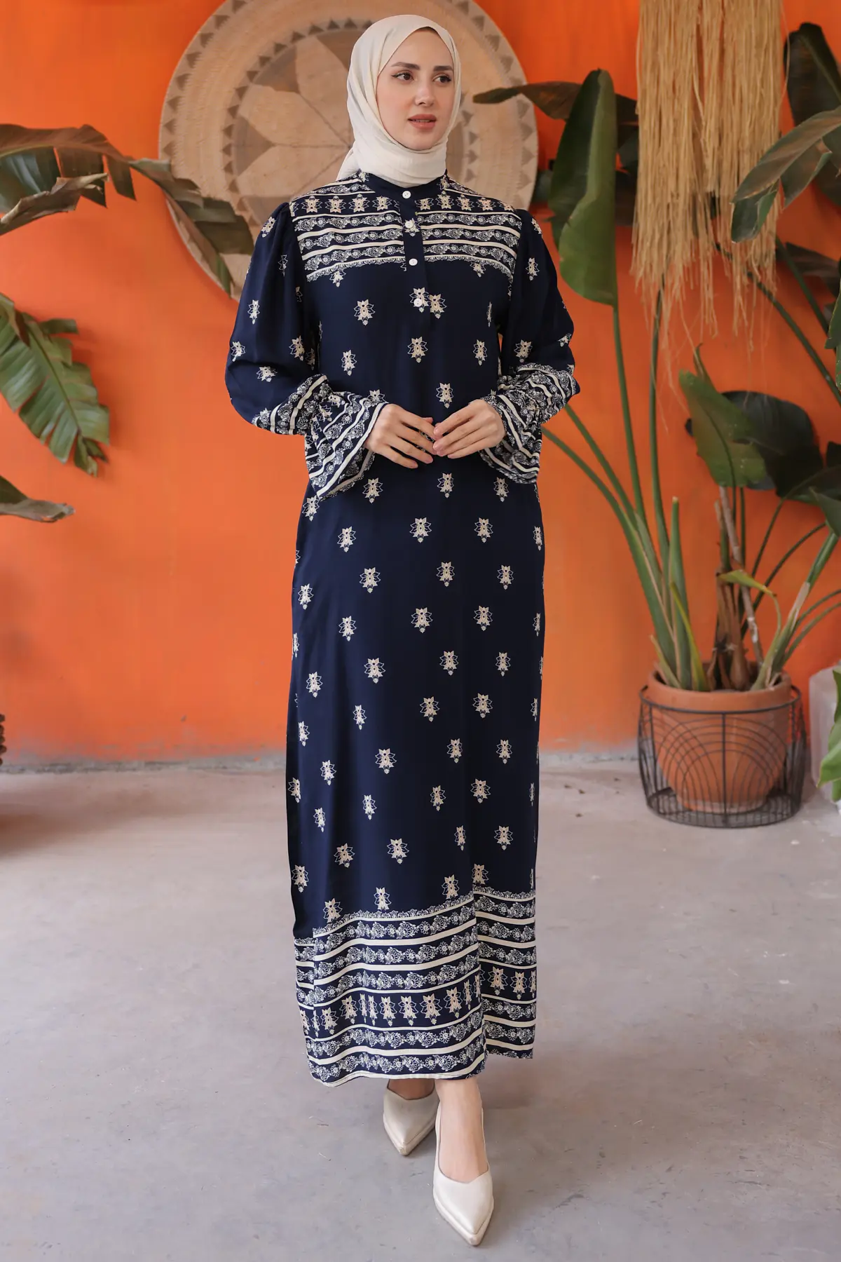 12001 Kolu Büzmeli Elbise Lacivert-detail