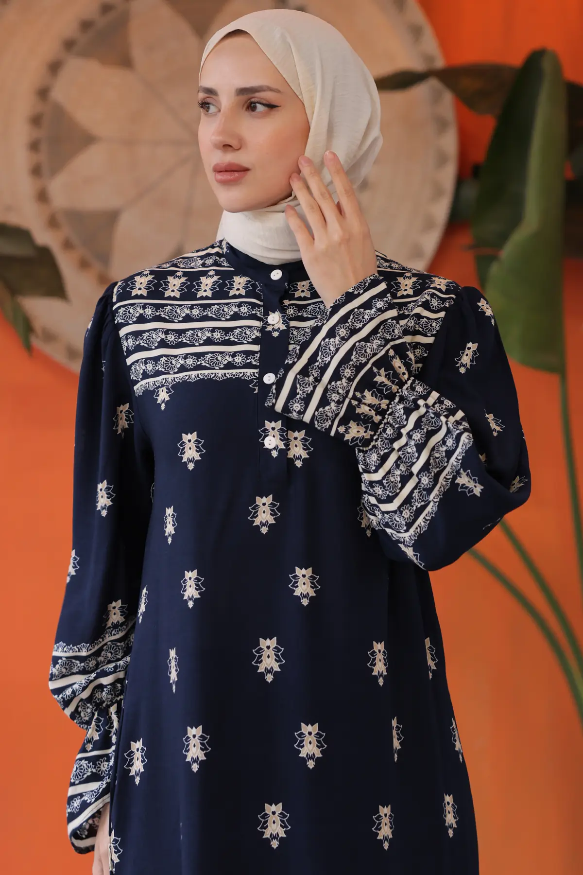 12001 Kolu Büzmeli Elbise Lacivert-detail