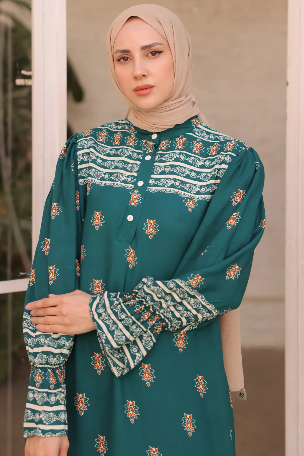 12001 Kolu Büzmeli Elbise Zümrüt Yeşili-detail