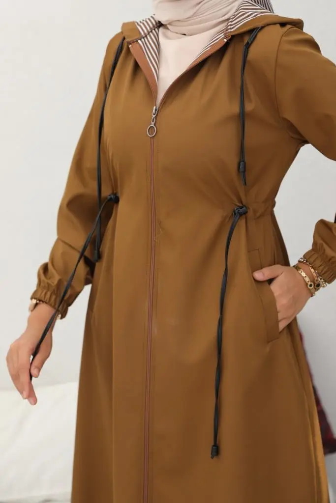 Tan Seasonal Cap-detail