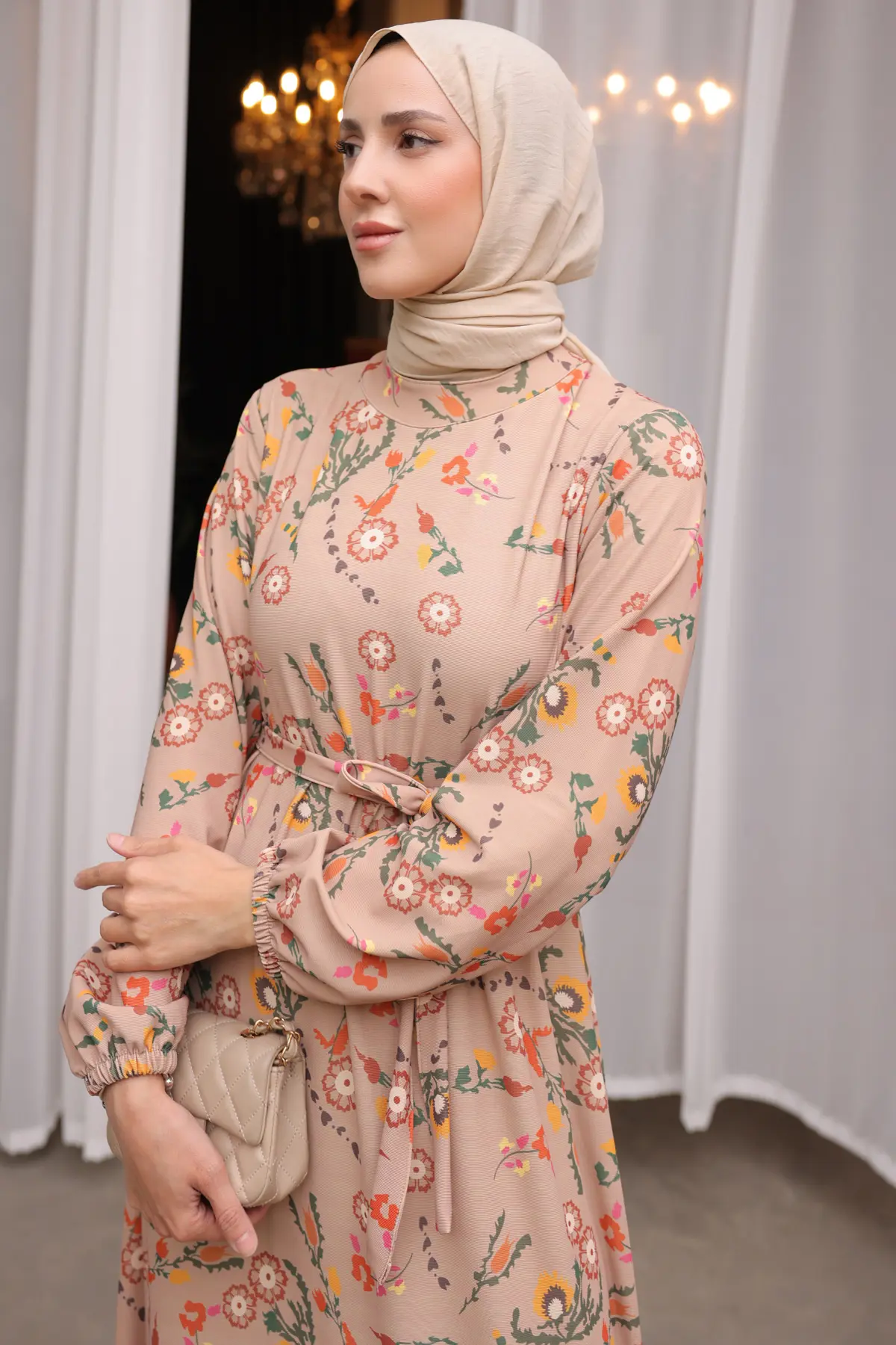 12014 Kolu Lastikli Çiçek Desenli Elbise Bej-detail