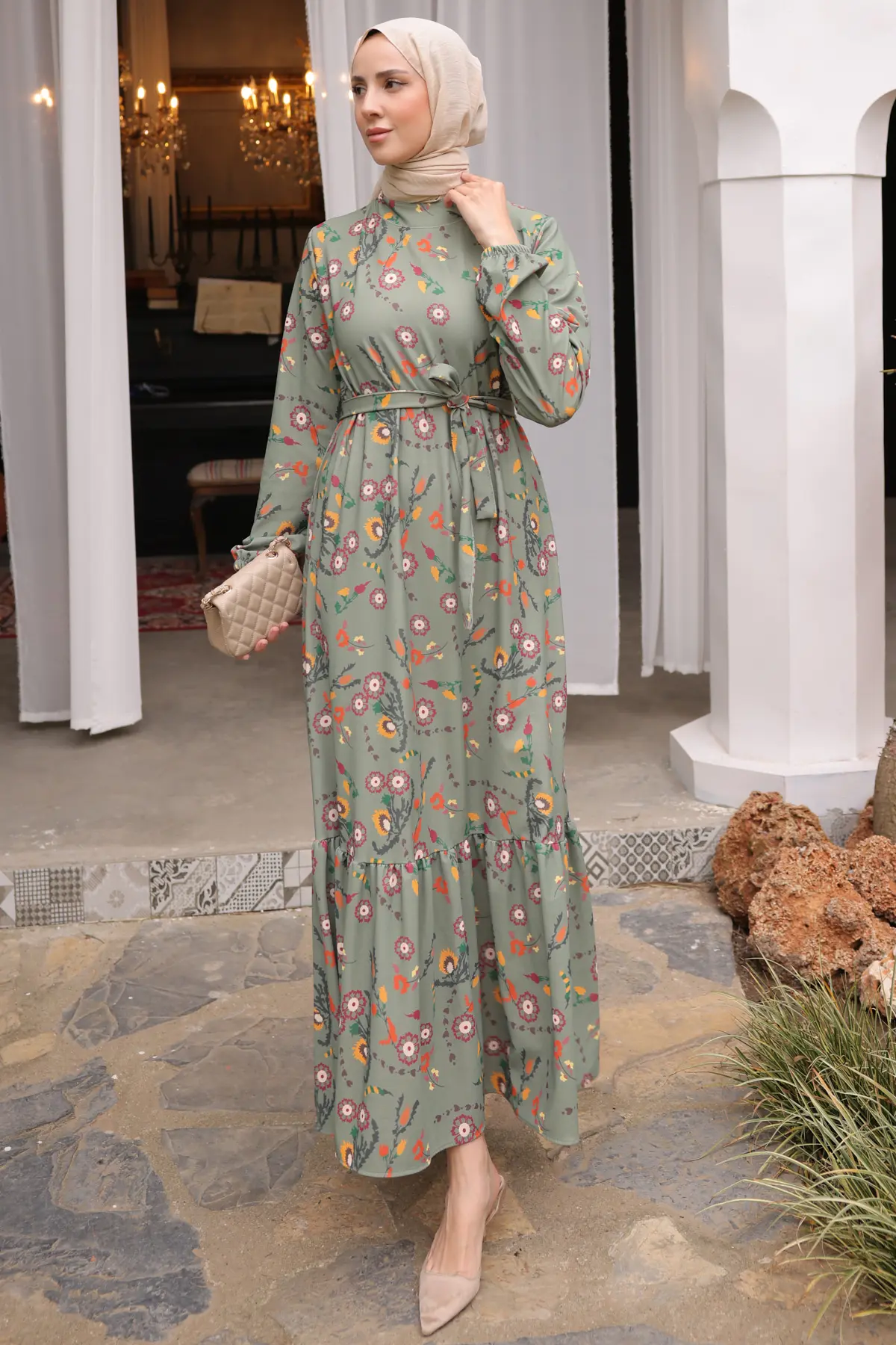 New Floral Patterned Dress-detail