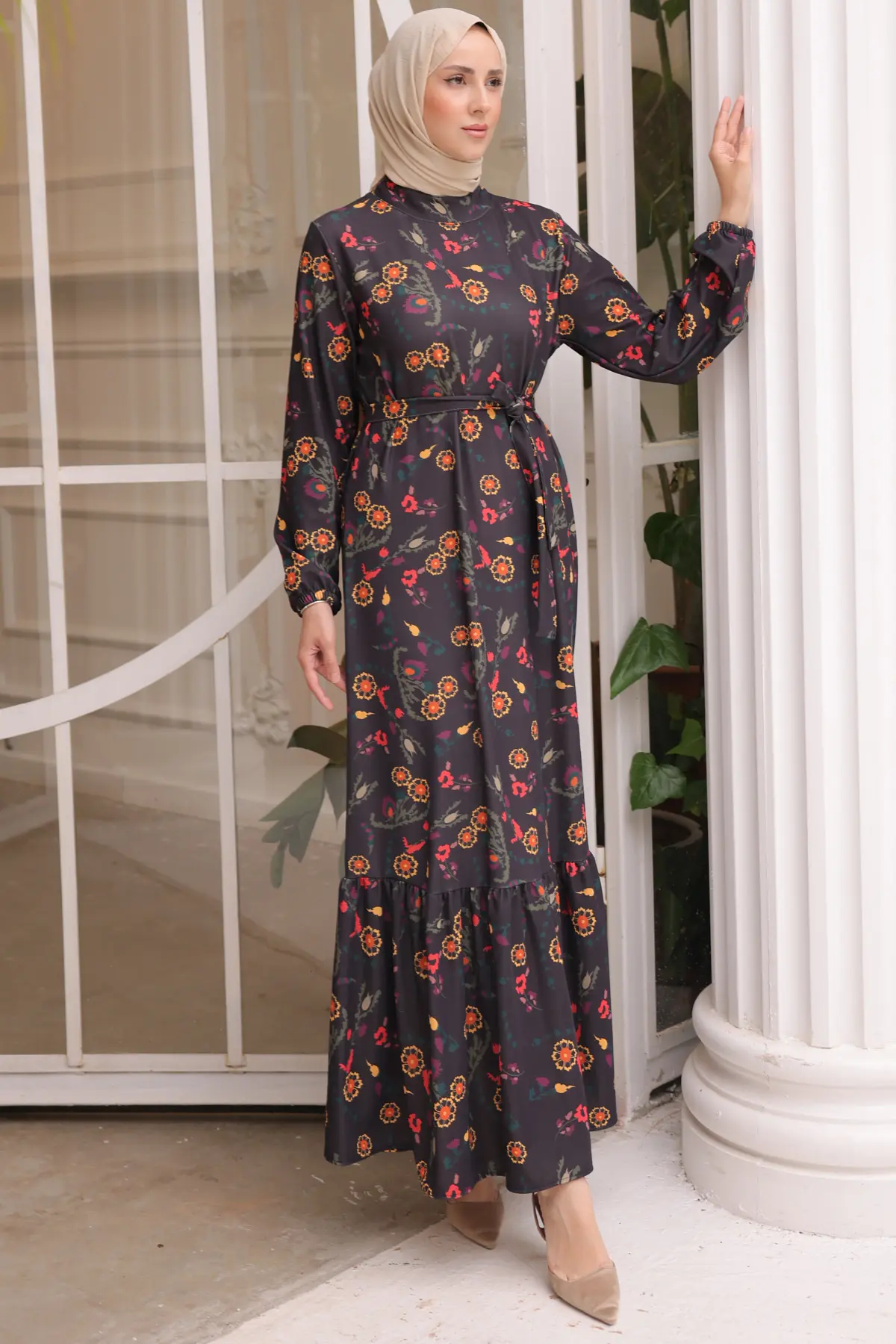 12014 Kolu Lastikli Çiçek Desenli Elbise Siyah-detail