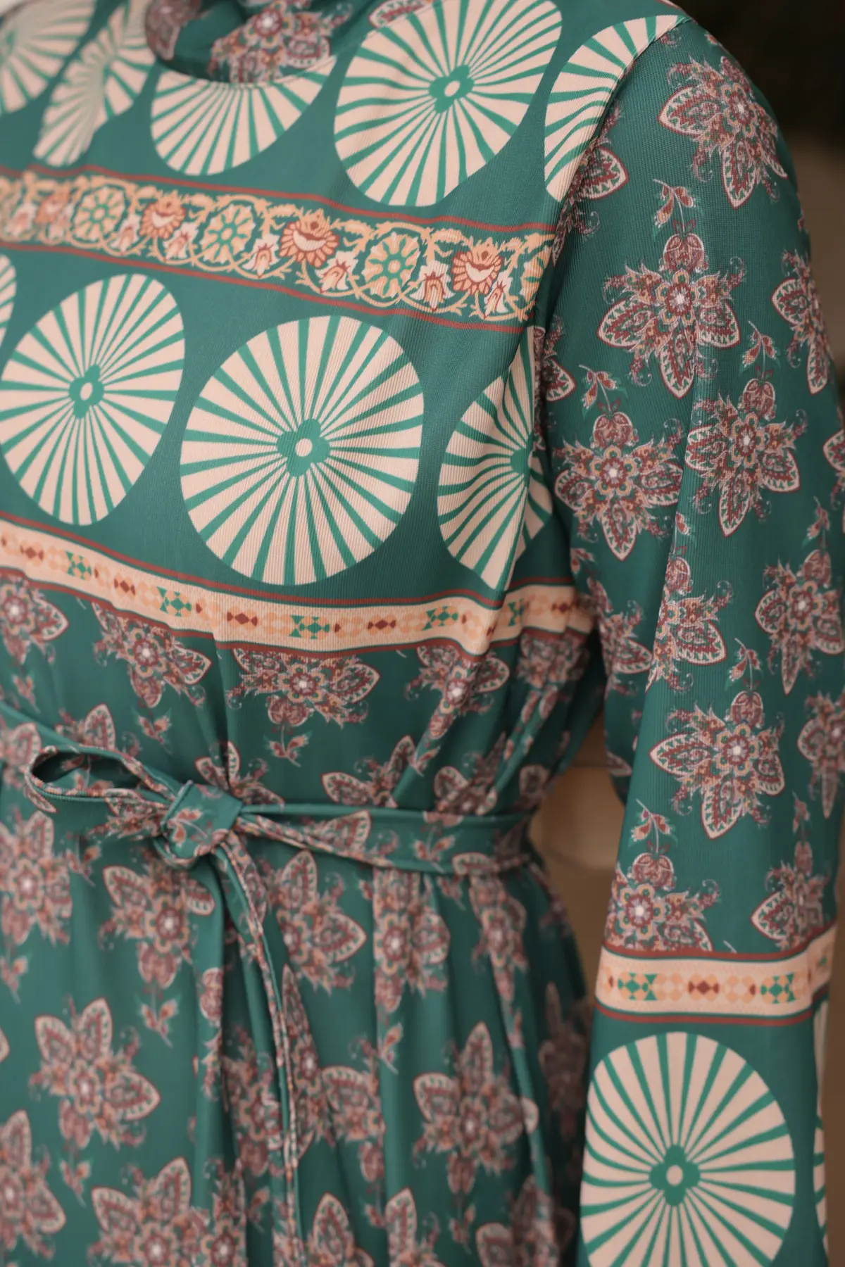 New Floral Patterned Dress-detail