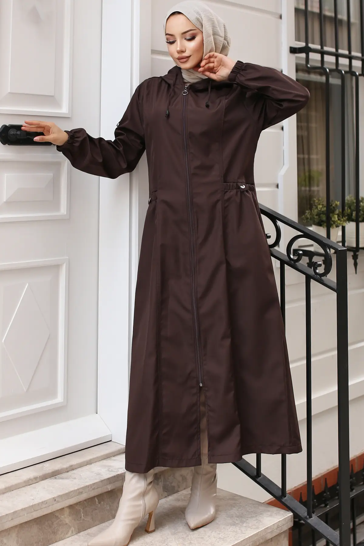 Seasonal Trench Coat-detail