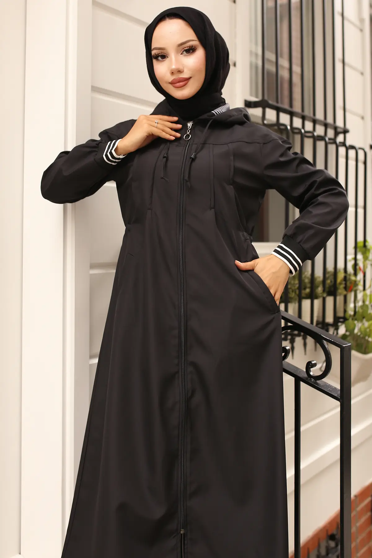 Mevsimlik Kapüşonlu Trençkot-detail