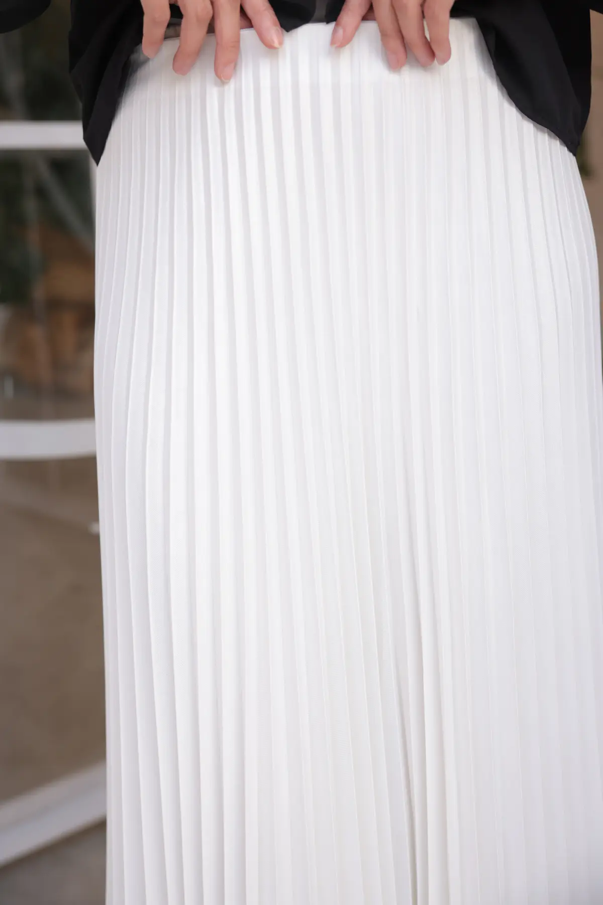 Pleated Skirt-detail