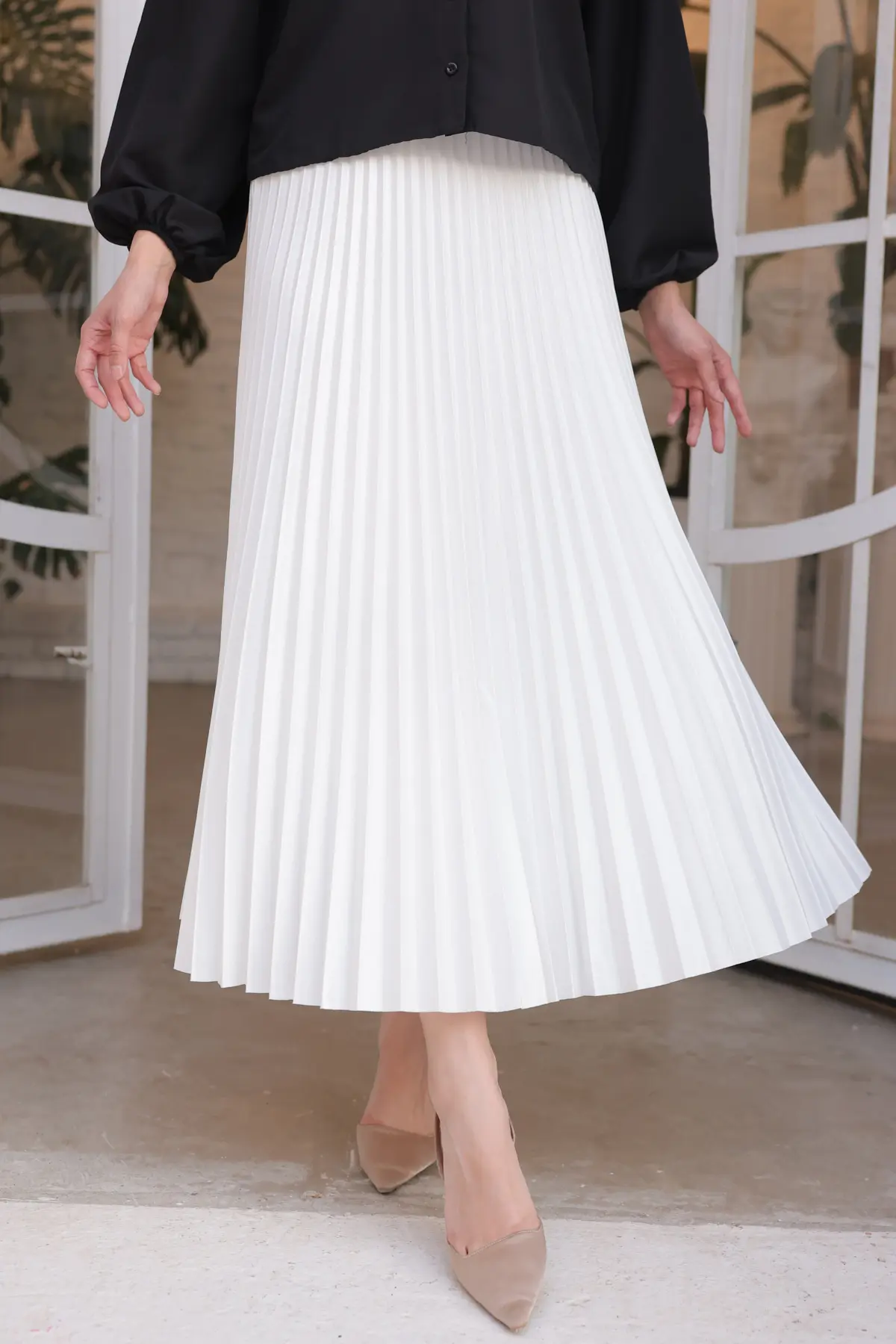 Pleated Skirt-detail
