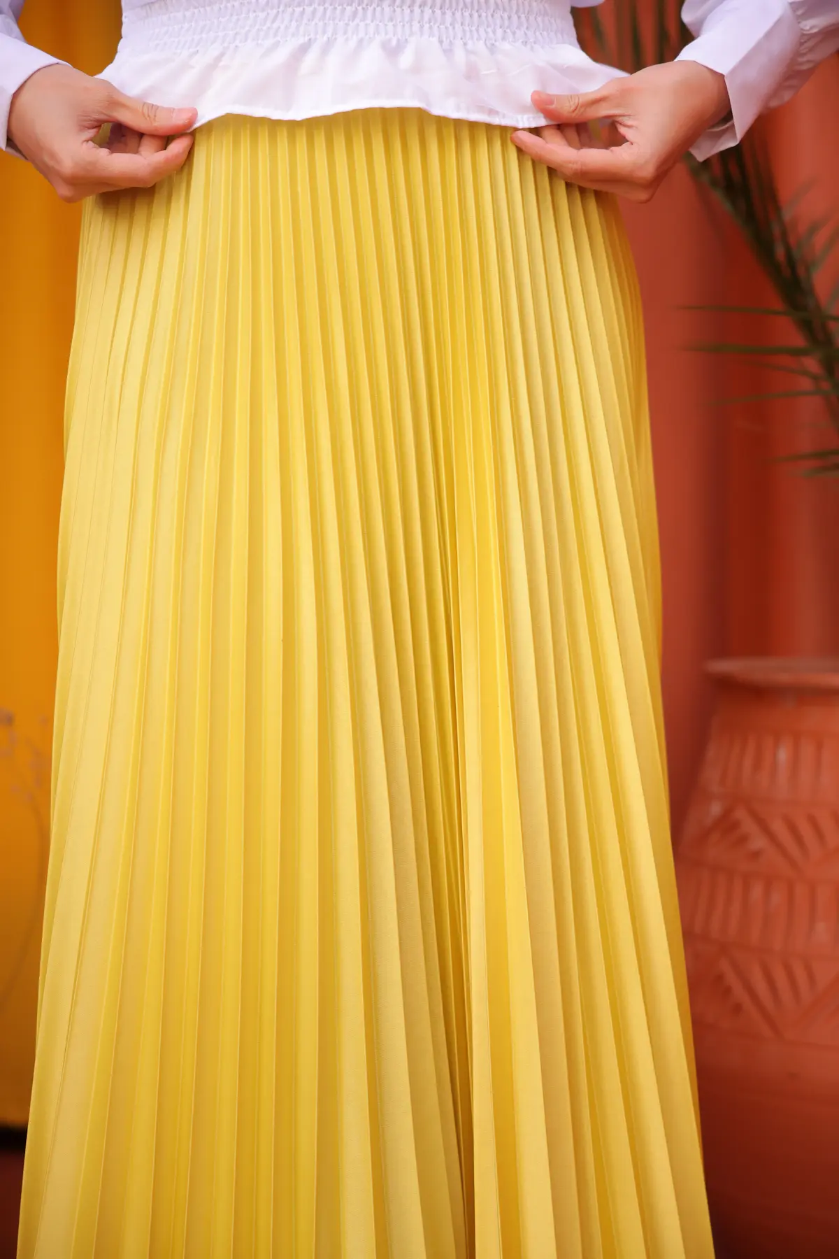 Pleated Skirt-detail