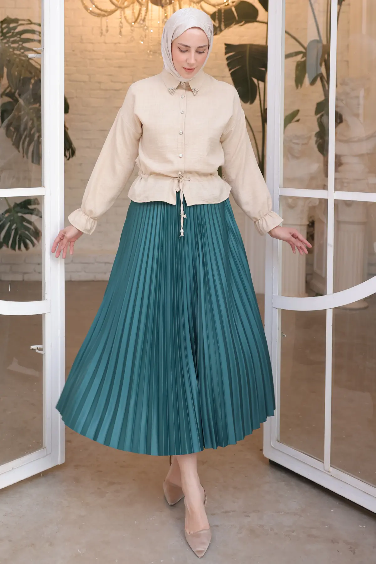 Pleated Skirt-detail