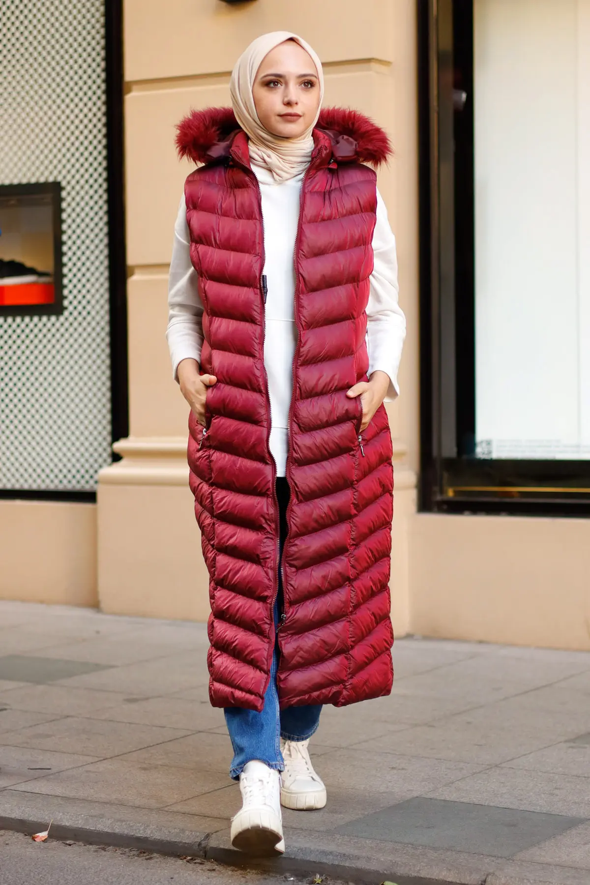 1701 Uzun Yakasi Kürklü Dolgu Yelek Vişne-detail