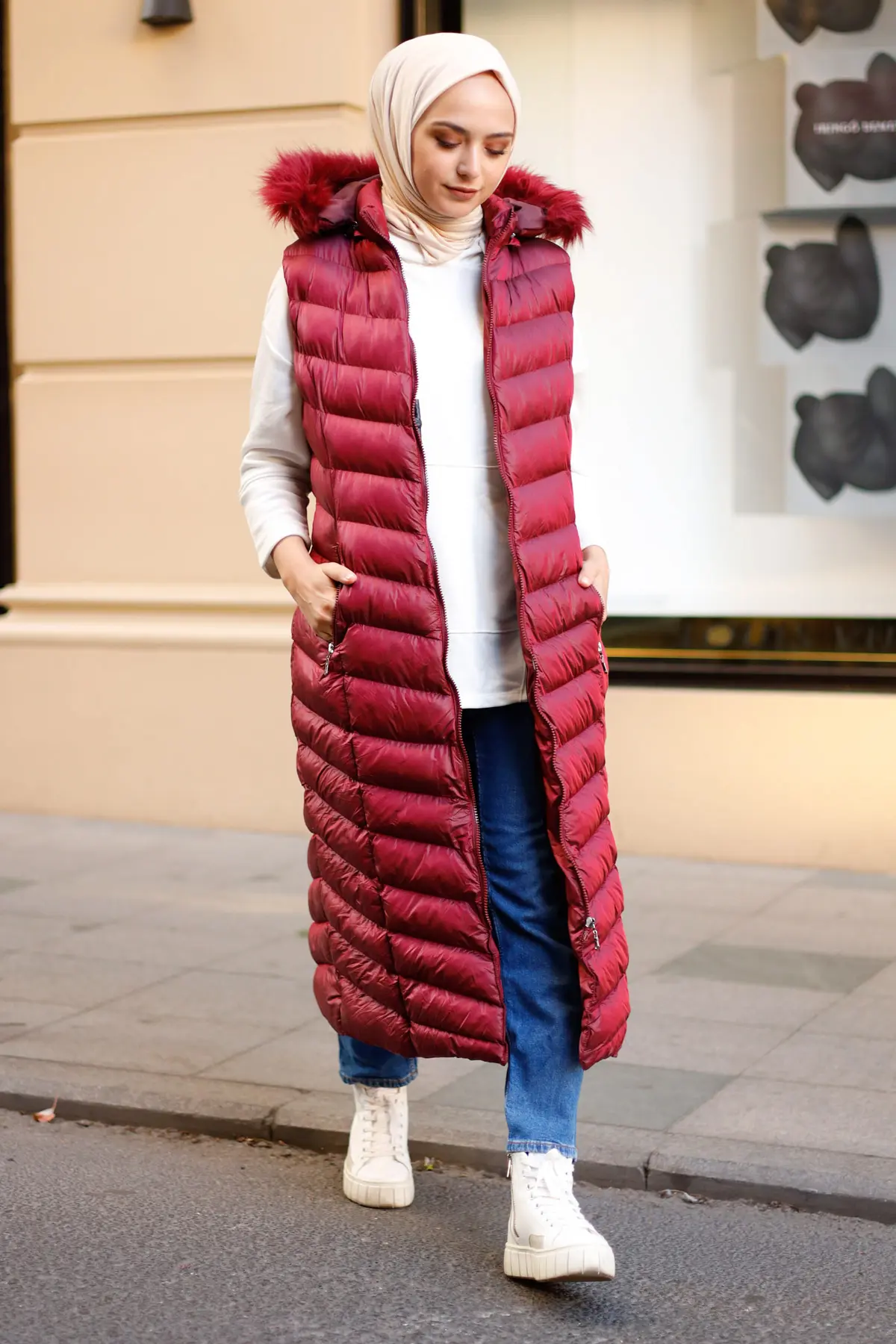 1701 Uzun Yakasi Kürklü Dolgu Yelek Vişne-detail