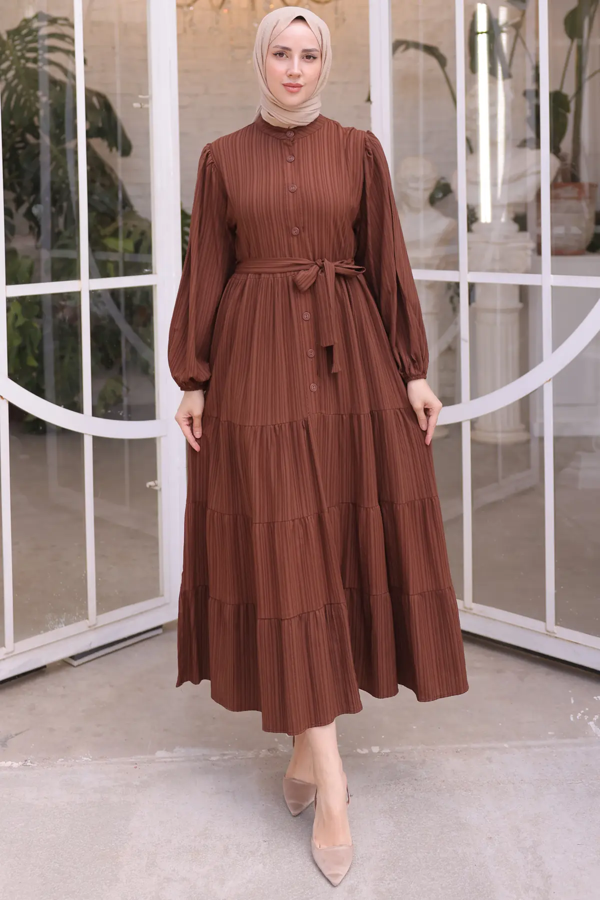2024 Düğme Detaylı Elbise Kahverengi-detail