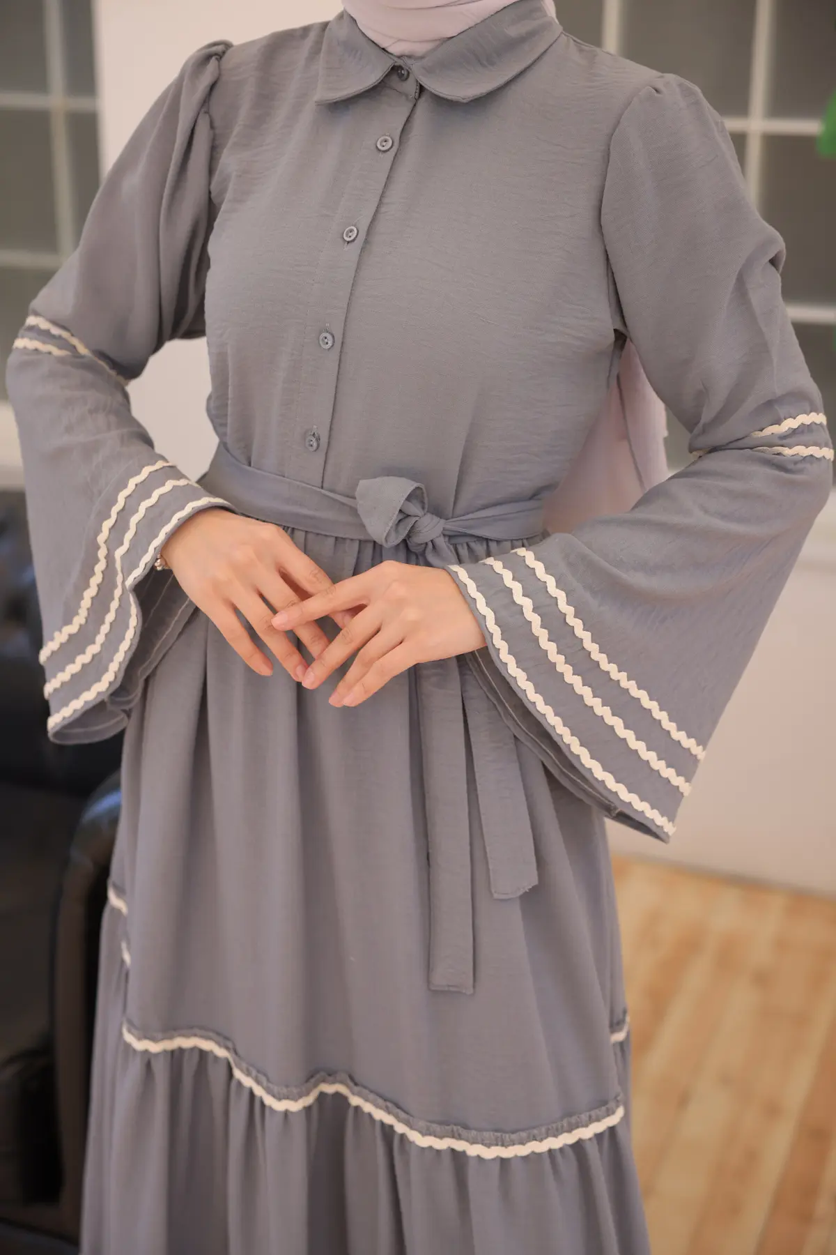 2035 Biyeli Elbise Gri-detail