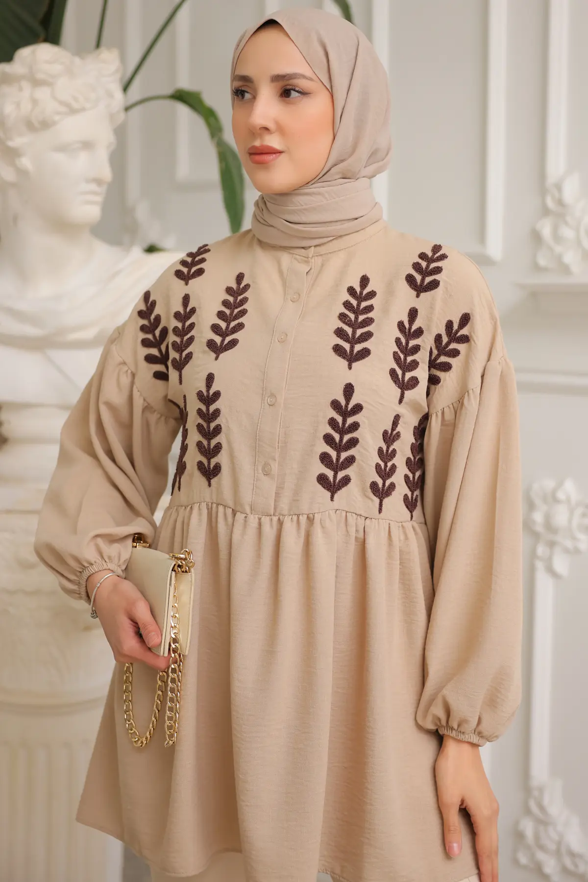 Leaf Patterned Tunic-detail