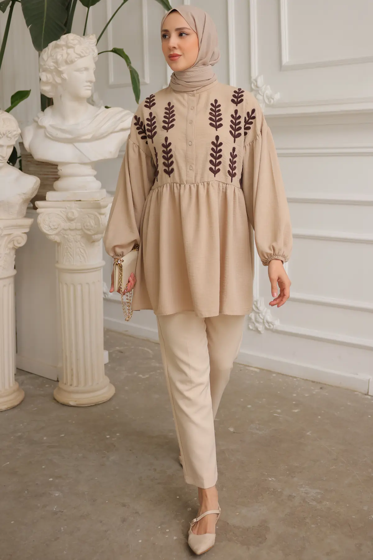 Leaf Patterned Tunic-detail