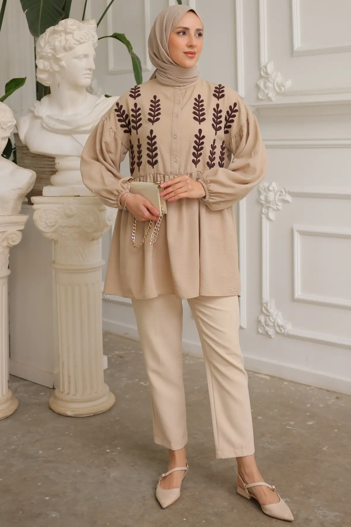 Leaf Patterned Tunic-detail