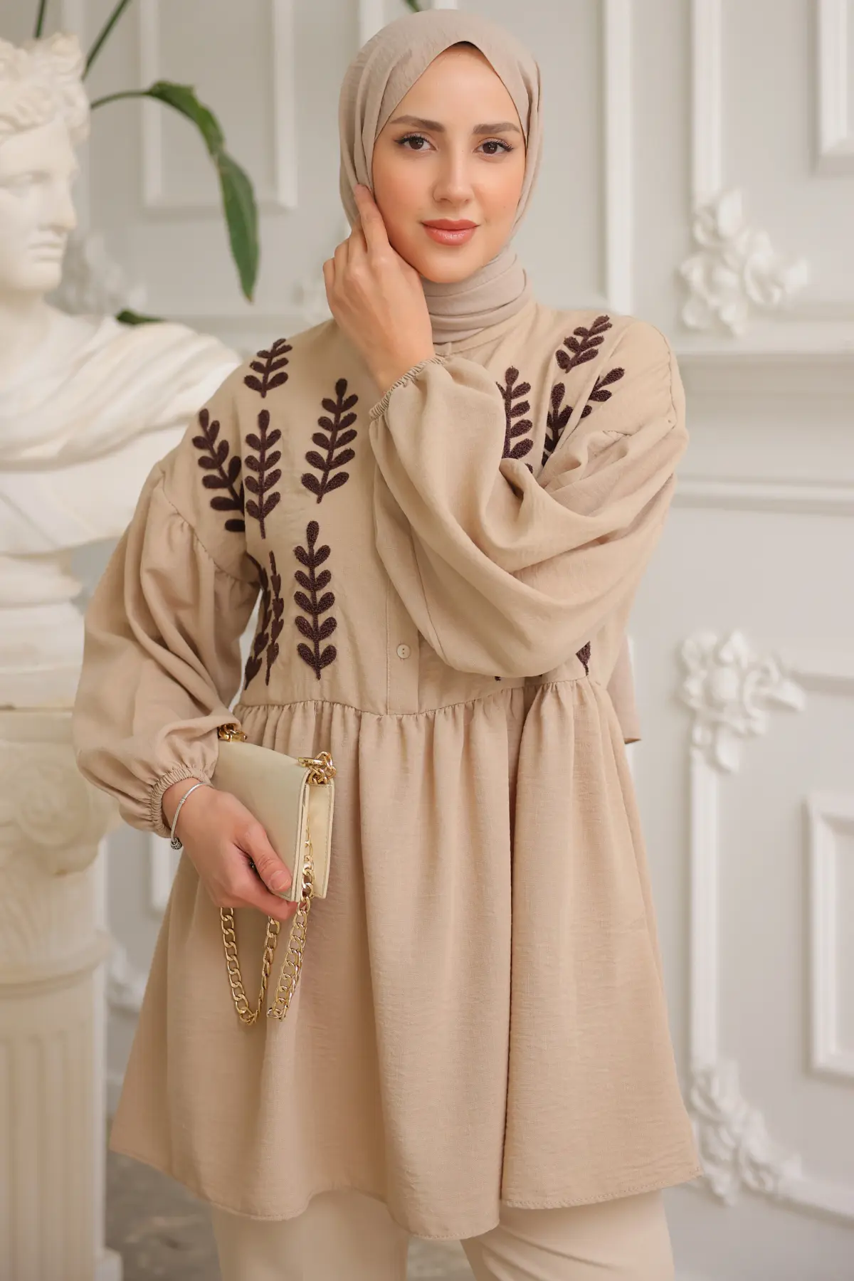 Leaf Patterned Tunic-detail