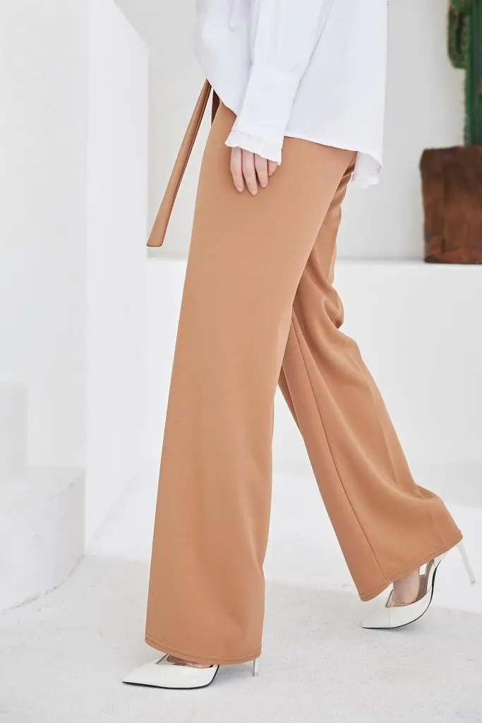 Beige Belted Hijab Pants-detail