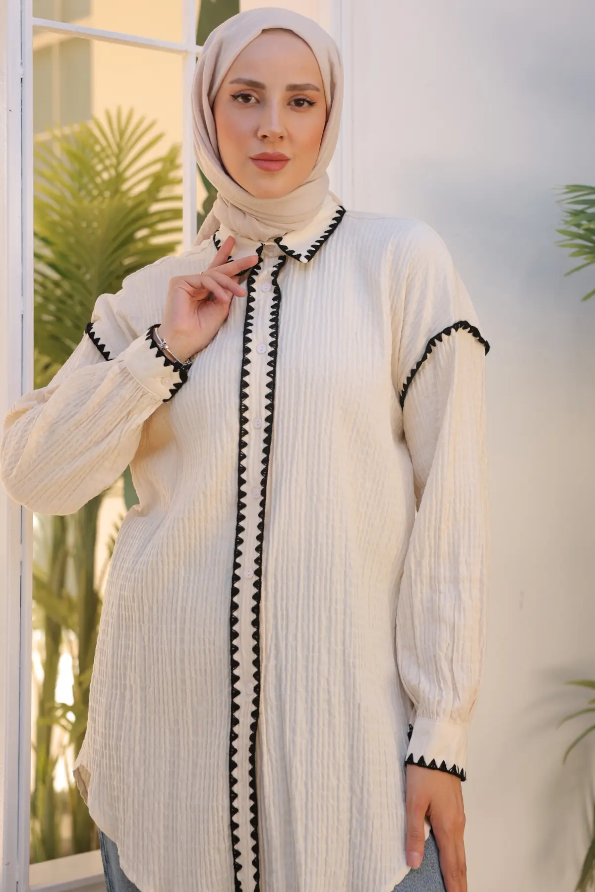 2047 Nakış Detaylı Gömlek Taş Rengi-detail