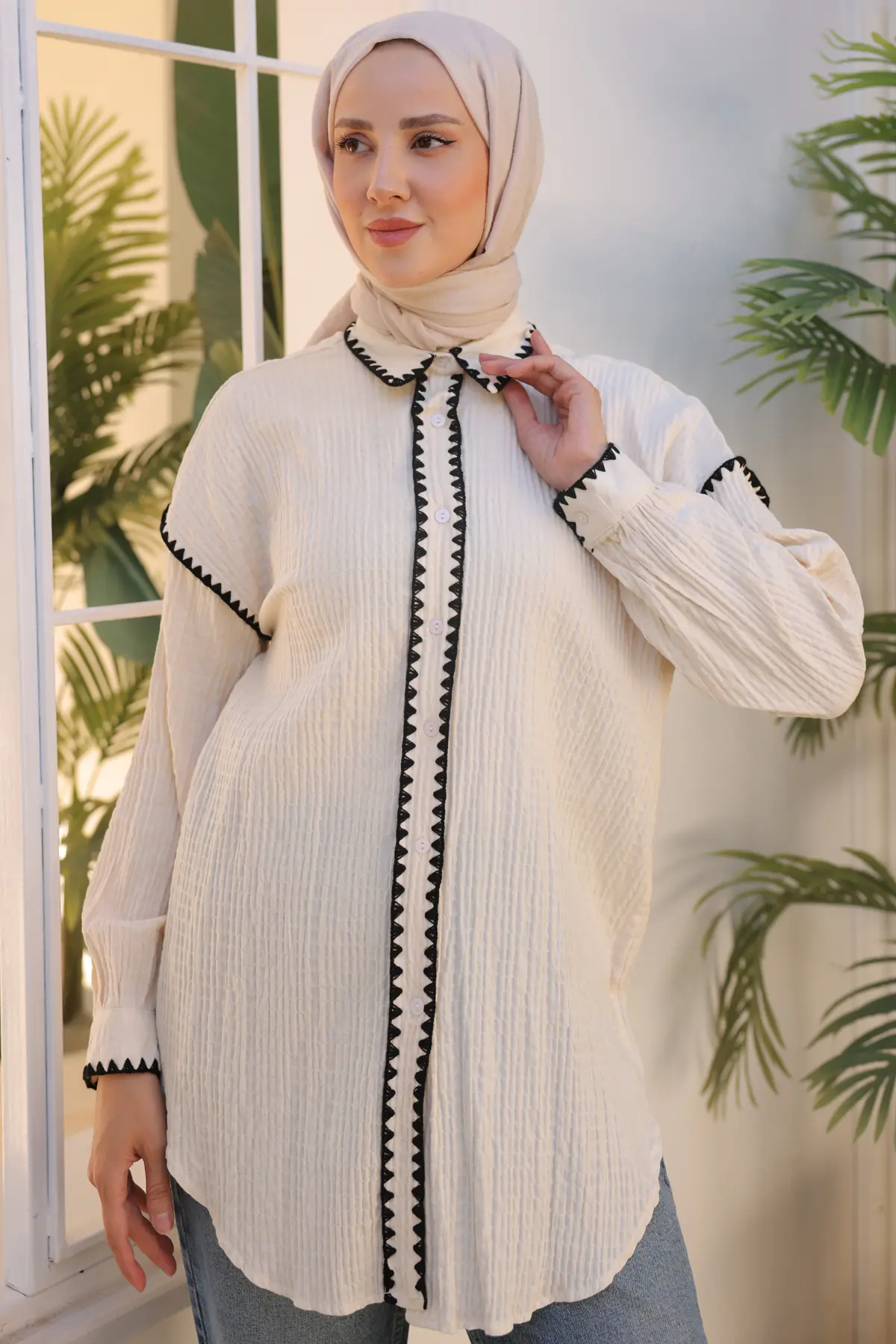 2047 Nakış Detaylı Gömlek Taş Rengi-detail